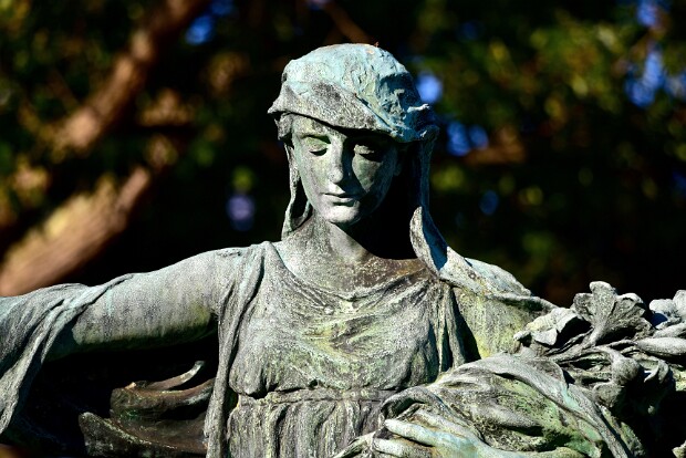 Woodlawn Cemetery